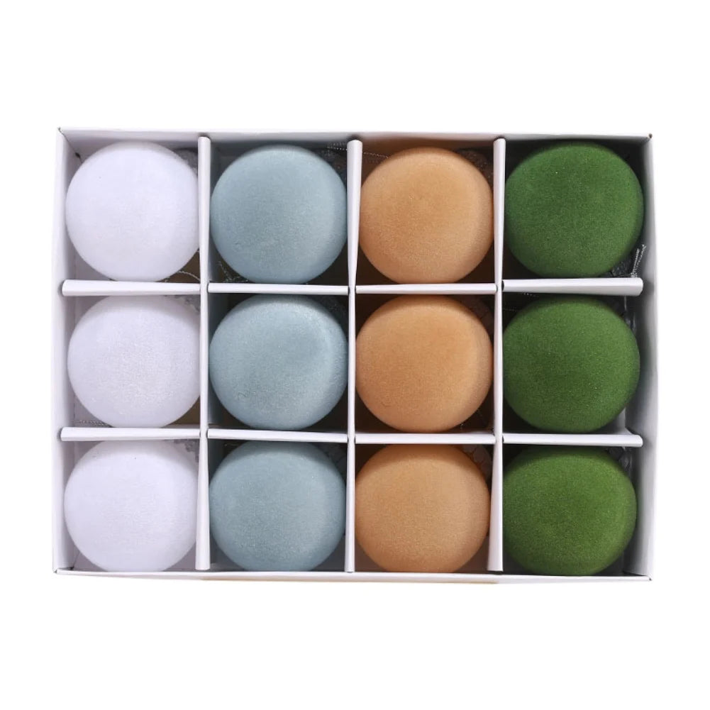 Aksamitne ozdoby | Bombki choinkowe z flokowanym wzorem do eleganckiej dekoracji 0