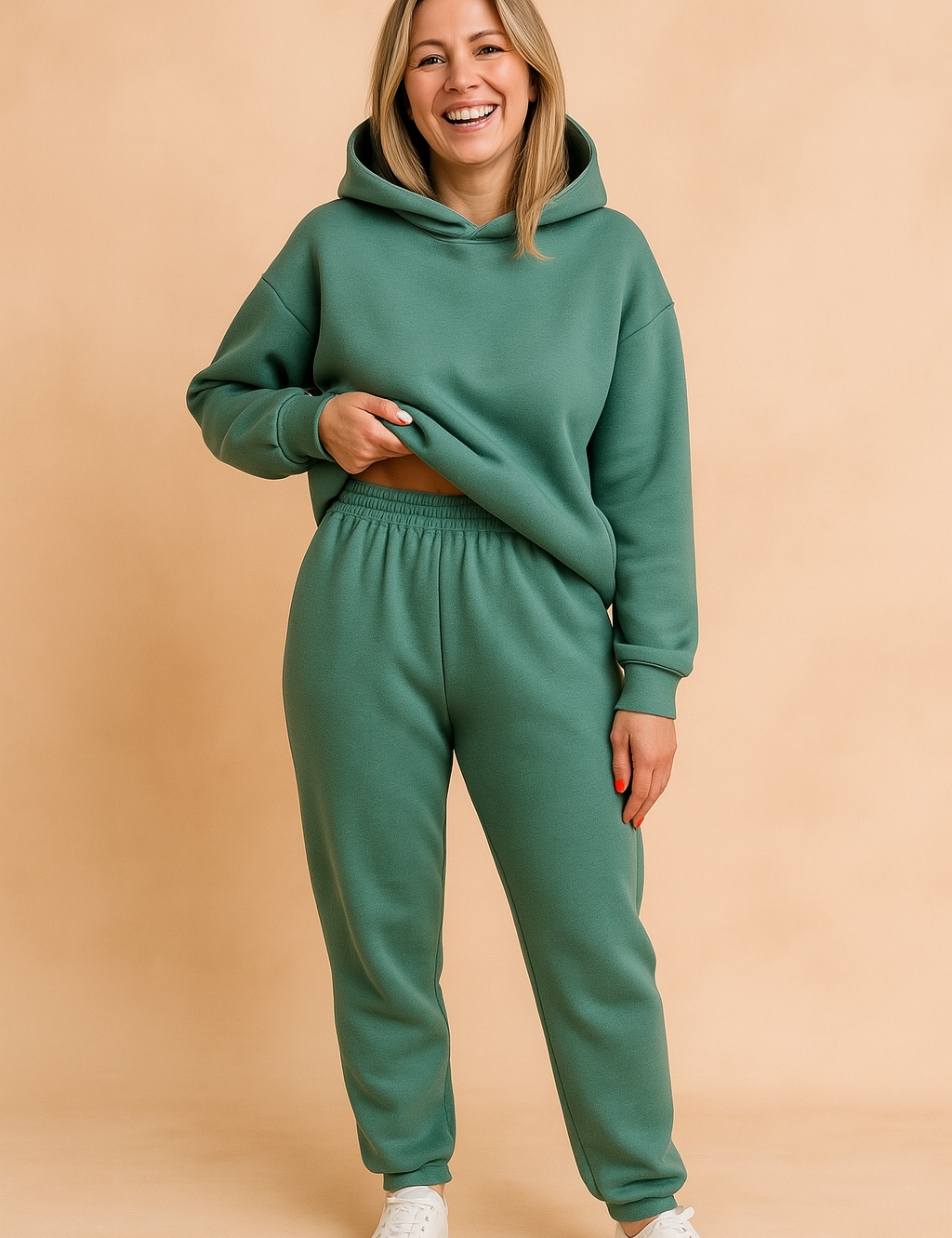 AMY | Dwuczęściowy Dres z Kapturem i Spodniami