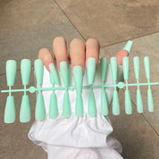 ChicNails | Matowe, nakładane paznokcie – Eleganckie sztuczne paznokcie w 13 odcieniach 13
