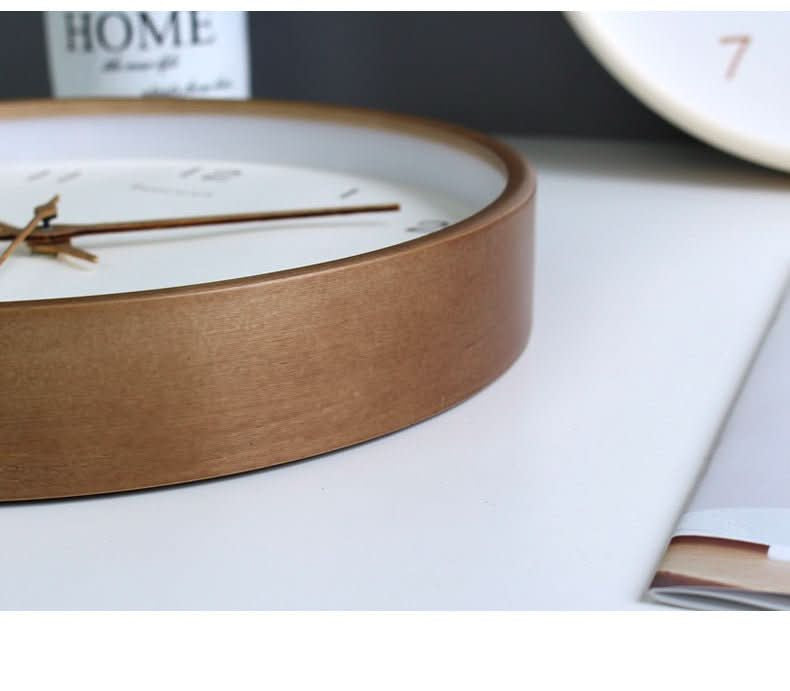 Cichy analogowy zegar ścienny z litego drewna 7