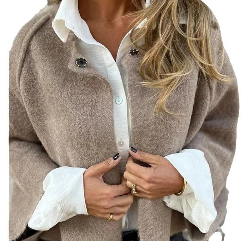 Damen Jacke mit Knopfleiste und weiten Ärmeln 3