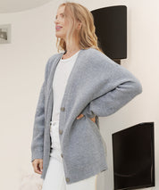Długi Kardigan Damski Oversize Zapinany Na Guziki – Stylowy I Wygodny Sweter Na Każdą Porę Roku 5