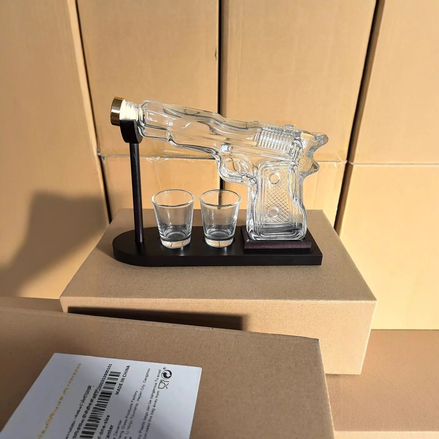 Dozownik z Karafką Pistoletową do Whisky i Wódki – Elegancki Szklany Dozownik do Domowego Baru 1