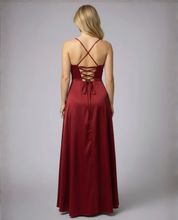 Elegancka Sukienka Maxi z Rozcięciem na Lato dla Kobiet - Stylowa i Wygodna 1