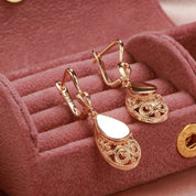 Eleganckie Kolczyki Spadkowe – Unikalny Design i Wysoka Jakość 1