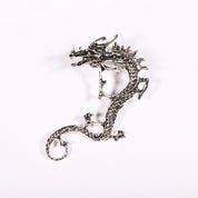 Kolczyki w Kształcie Smoka – Srebrny Kolor, Elegancki Design