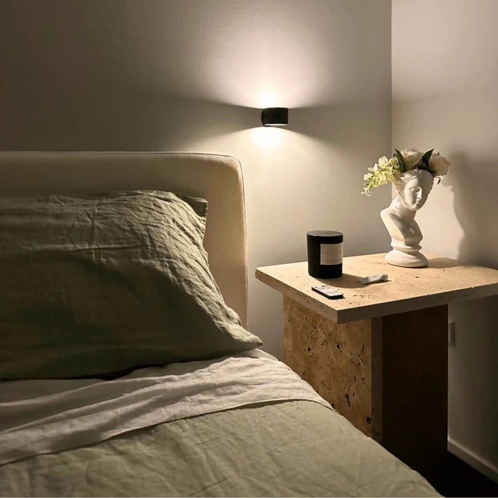 Lampa ścienna LED z możliwością ładowania 8