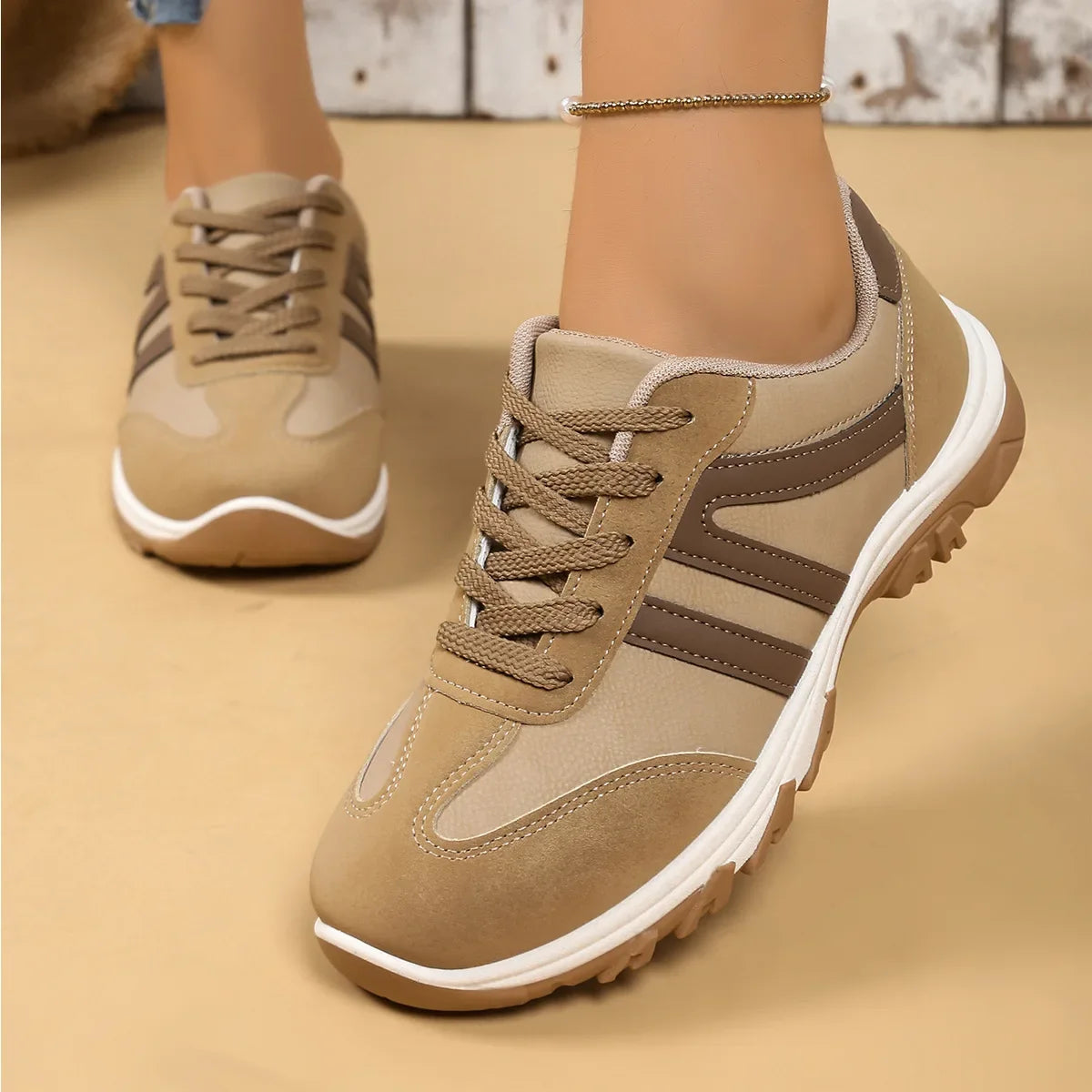 Lekkie trampki damskie – stylowe i wygodne buty do chodzenia 2