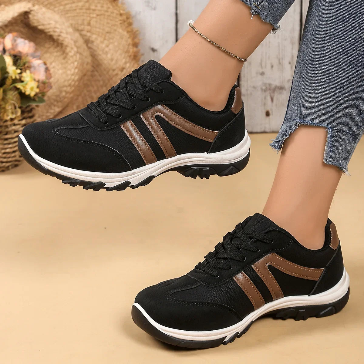 Lekkie trampki damskie – stylowe i wygodne buty do chodzenia 5