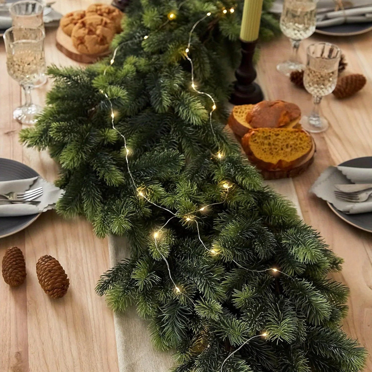 LichtLuxe | Sztuczna sosna dla dziewczynki z oświetleniem LED jako dekoracja świąteczna 3