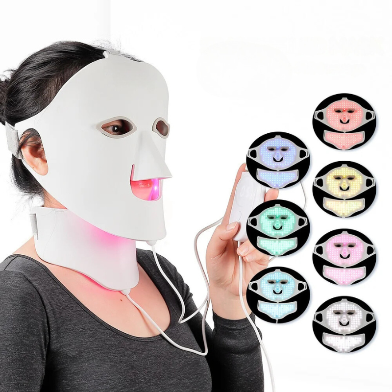 LumiLift – Radiant 7-Color LED Therapy Mask 1