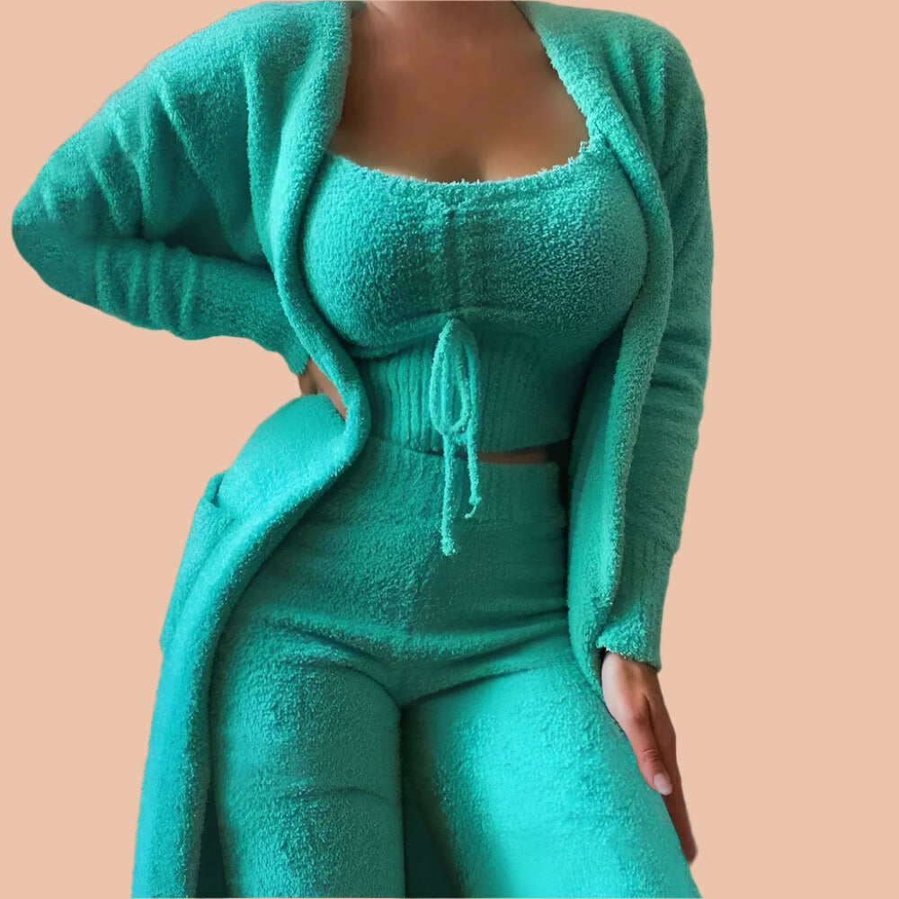 NOVA | Three Piece Lounge Set Women 4