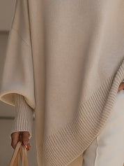 Oversize'owy sweter damski z okrągłym dekoltem - elegancki i wygodny 2