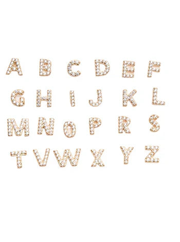 Pojedynczy Kolczyk w Złotym Odcieniu – Minimalistyczna Biżuteria na Co Dzień i Specjalne Okazje 2