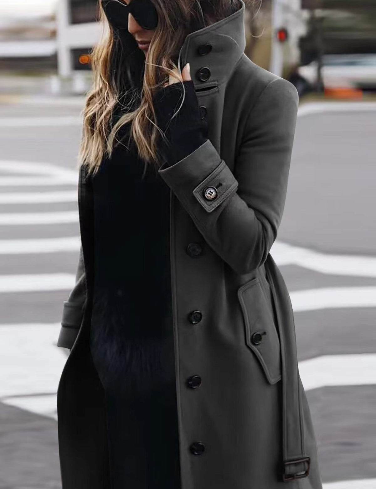 Amelia | Dwurzędowy płaszcz z wysoką stójką