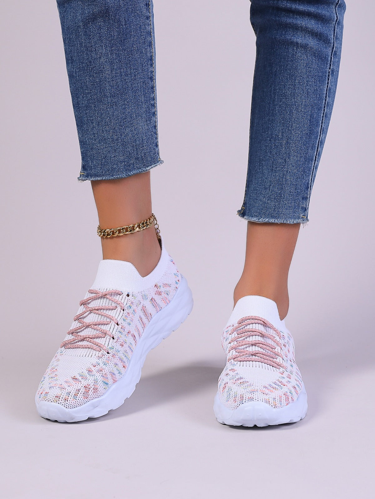 Oddychające, wsuwane trampki damskie – lekkie i stylowe buty do chodzenia