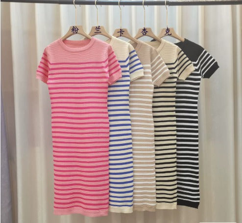 Adeline | Letnia sukienka w koszulce w paski