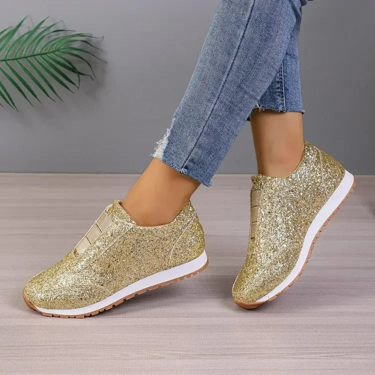 Wsuwane trampki damskie – błyszczący styl i wygodny design 1
