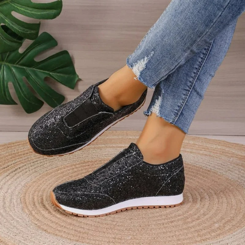 Wsuwane trampki damskie – błyszczący styl i wygodny design 2