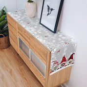 Zimowy Krasnal | Luksusowy bieżnik na stół ze wzorem płatka śniegu 4