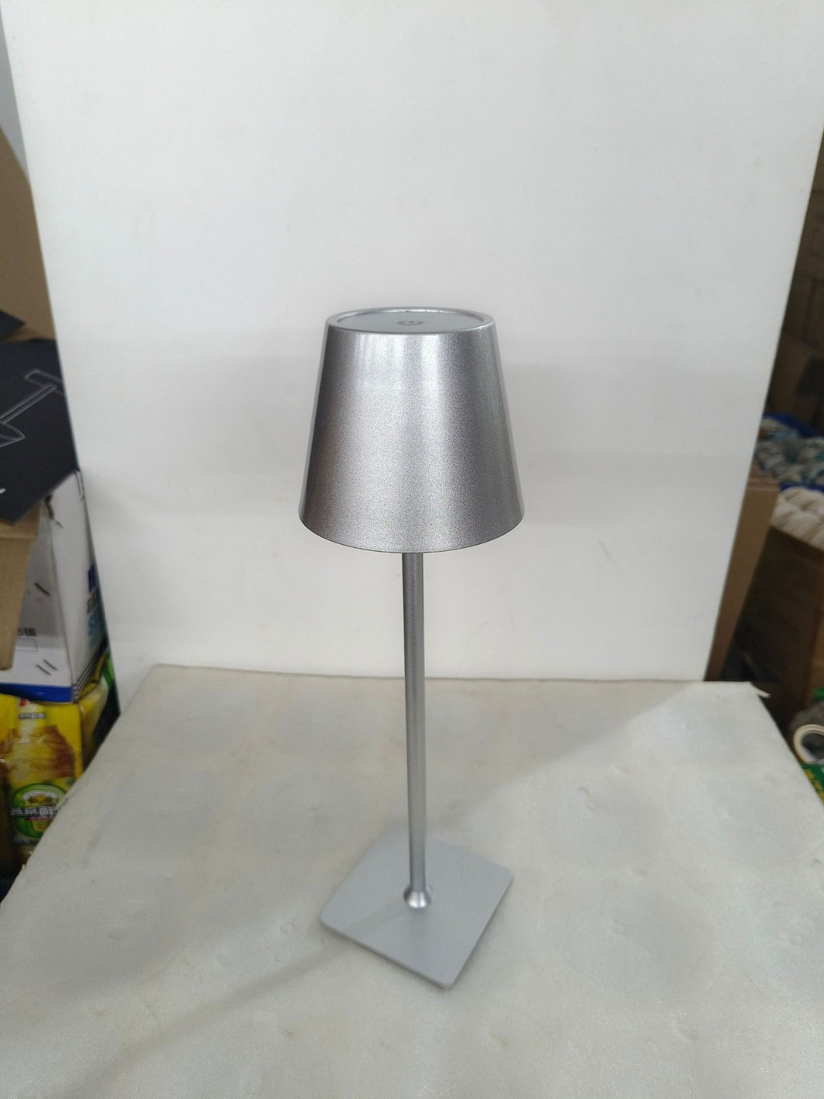 Bezprzewodowa lampa stołowa LED | Ściemniana dotykiem | Akumulator BrightNomad