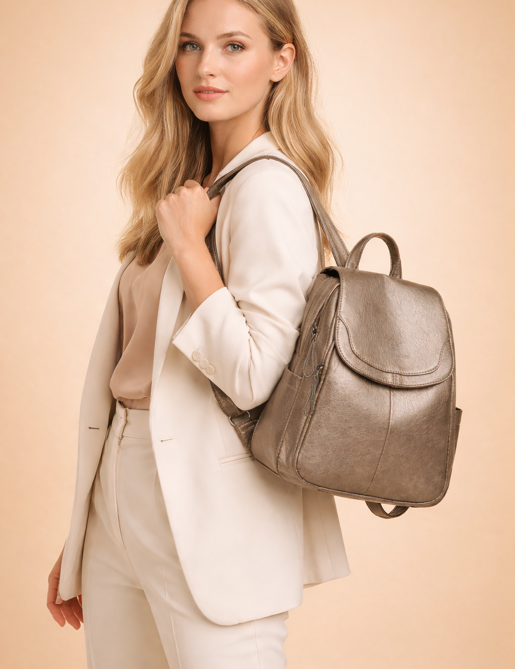 leather-backpack-with-flap-closure0.png