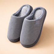 Men’s indoor comfort slippers with closed design and supportive sole for everyday home use