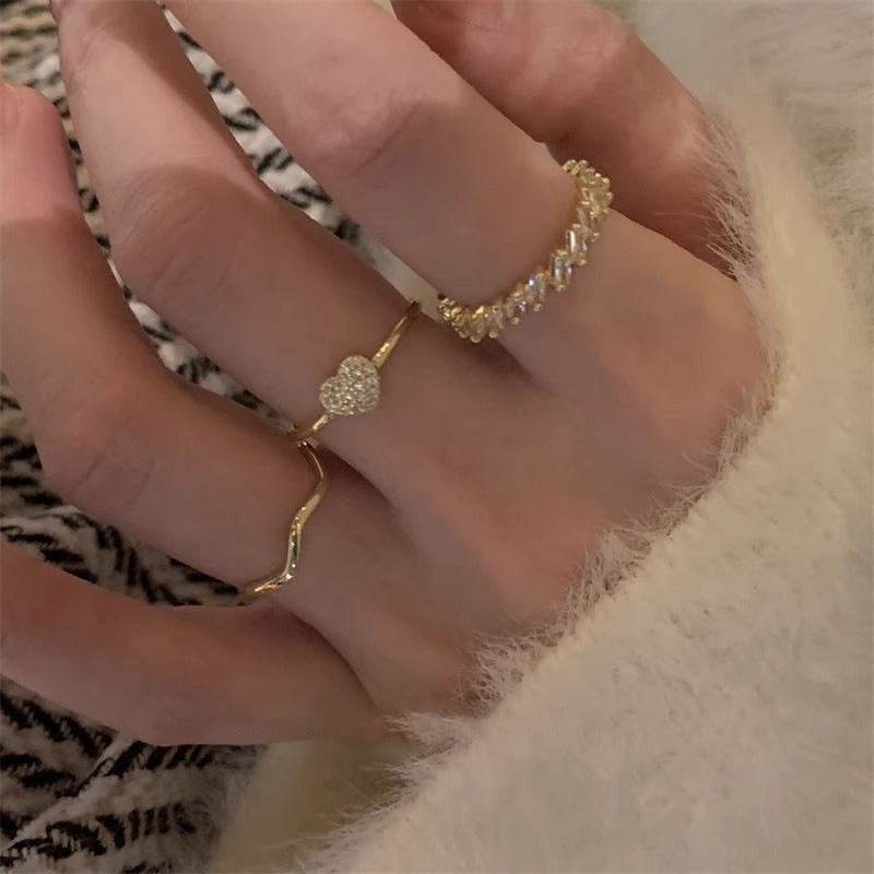 Złoty Pierścionek z Diamentem w Eleganckim Stylu – Idealny Pierścionek Zaręczynowy