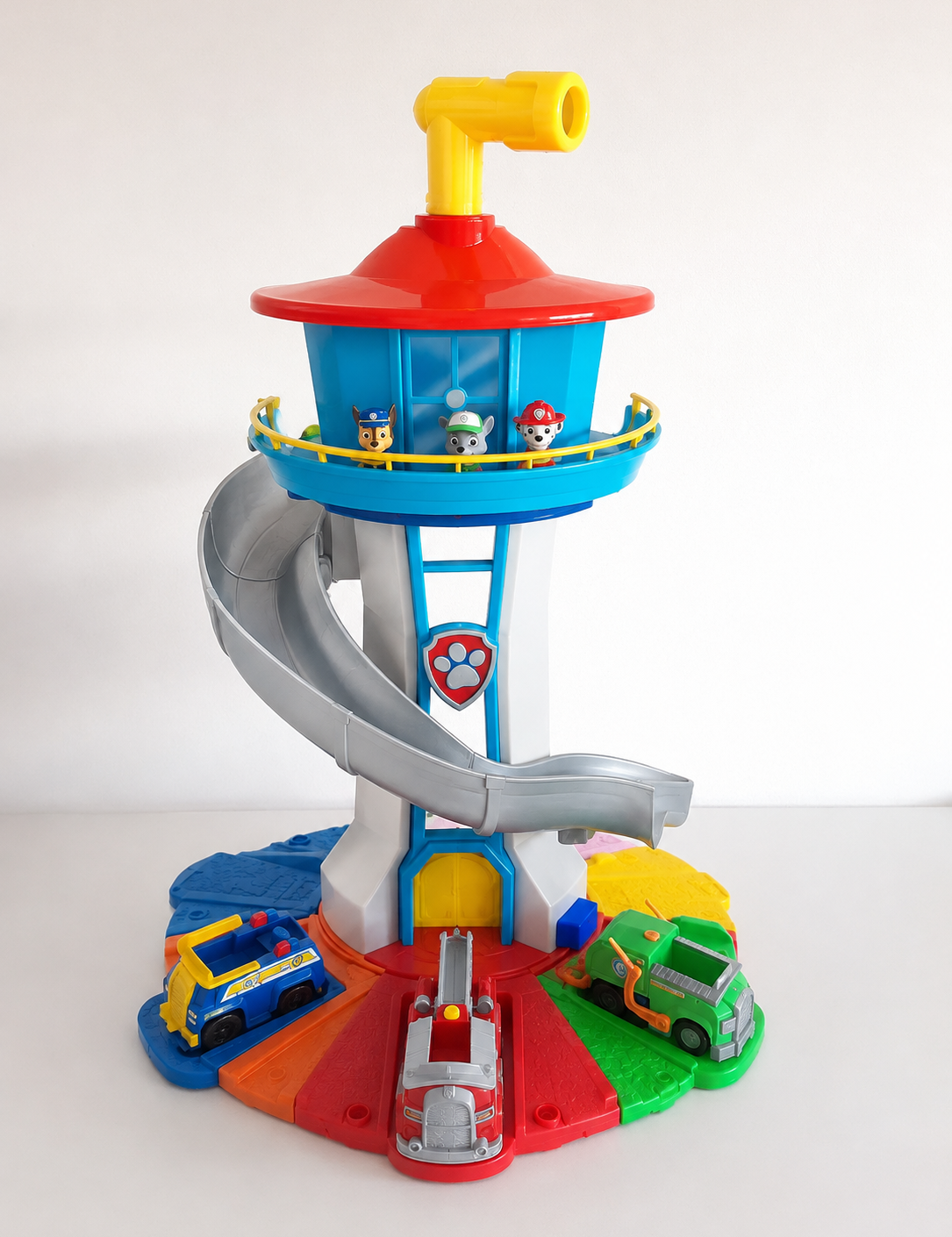 paw-patrol-rescue-playset-with-slide-and-vehicles.png