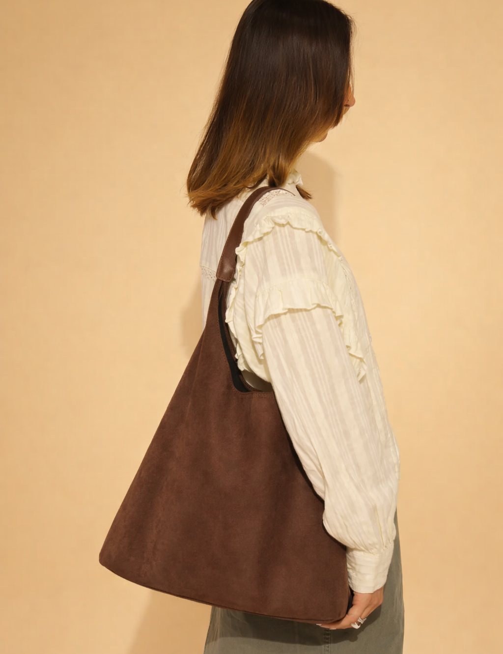 suede-hobo-shoulder-bag11.png